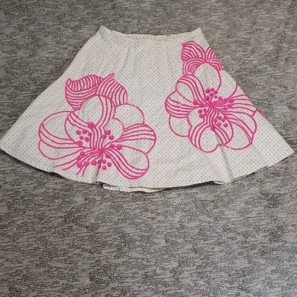 Adorable A symmetrical skirt - Picture 7 of 10